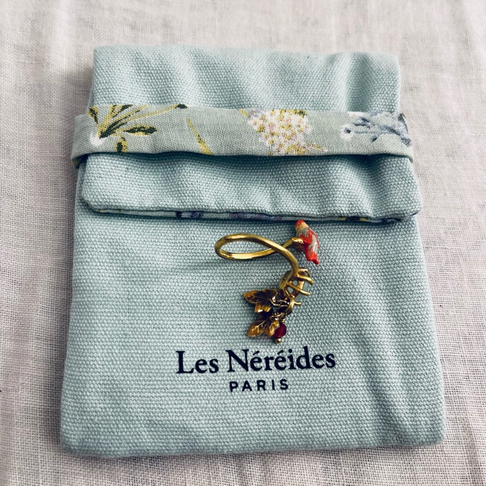 Les nereides bird ring